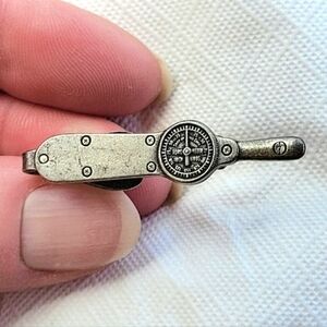 Vtg 60s gun metal snap on tools torqometer graphics tie bar tie tac clip NWOT